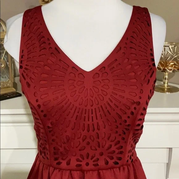 Susana Monaco Sadi Dress Fit n Flare Laser Cut - Picture 3 of 10